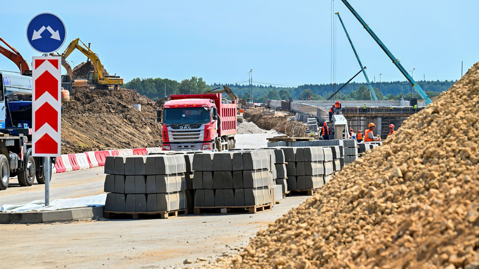 Строительство дороги Мамыри-Пенино-Шарапово